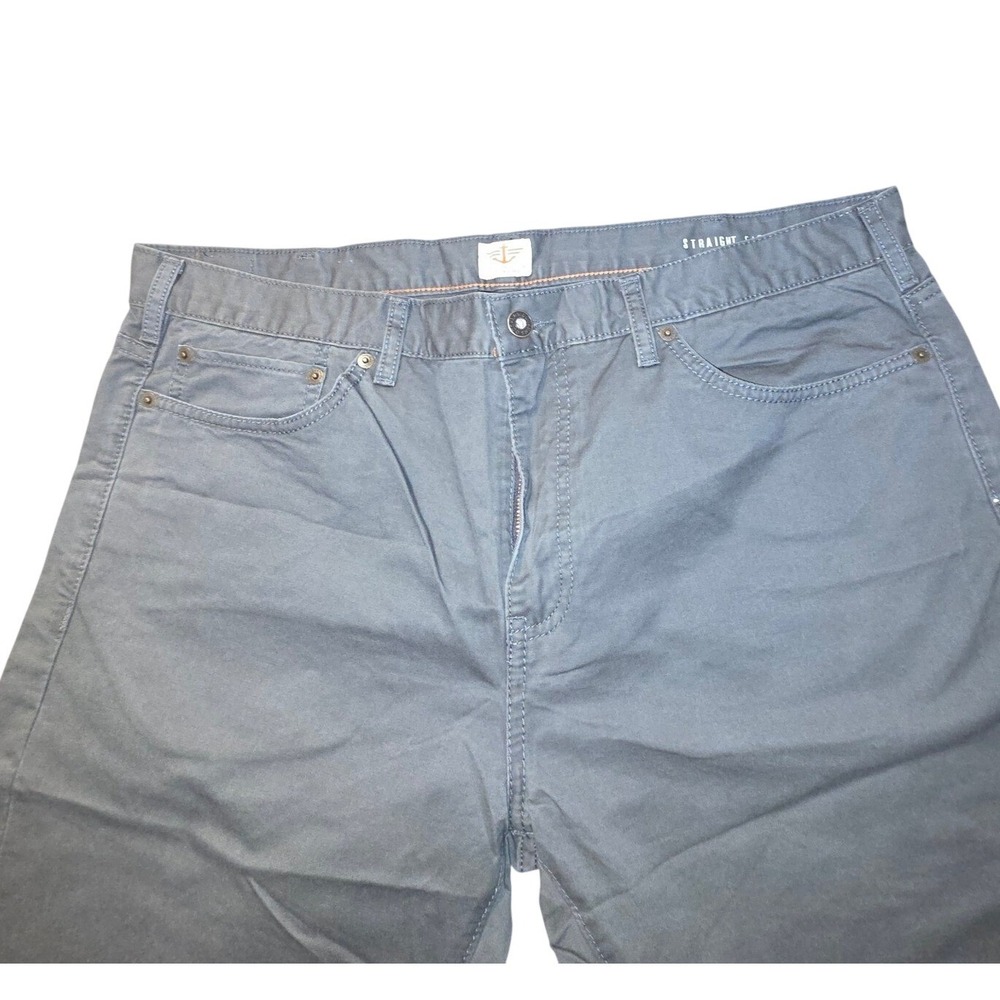 Dockers Mens Straight Fit Chinos Pants Gray Size 38x32 Cotton Casual Comfort - Picture 1 of 9